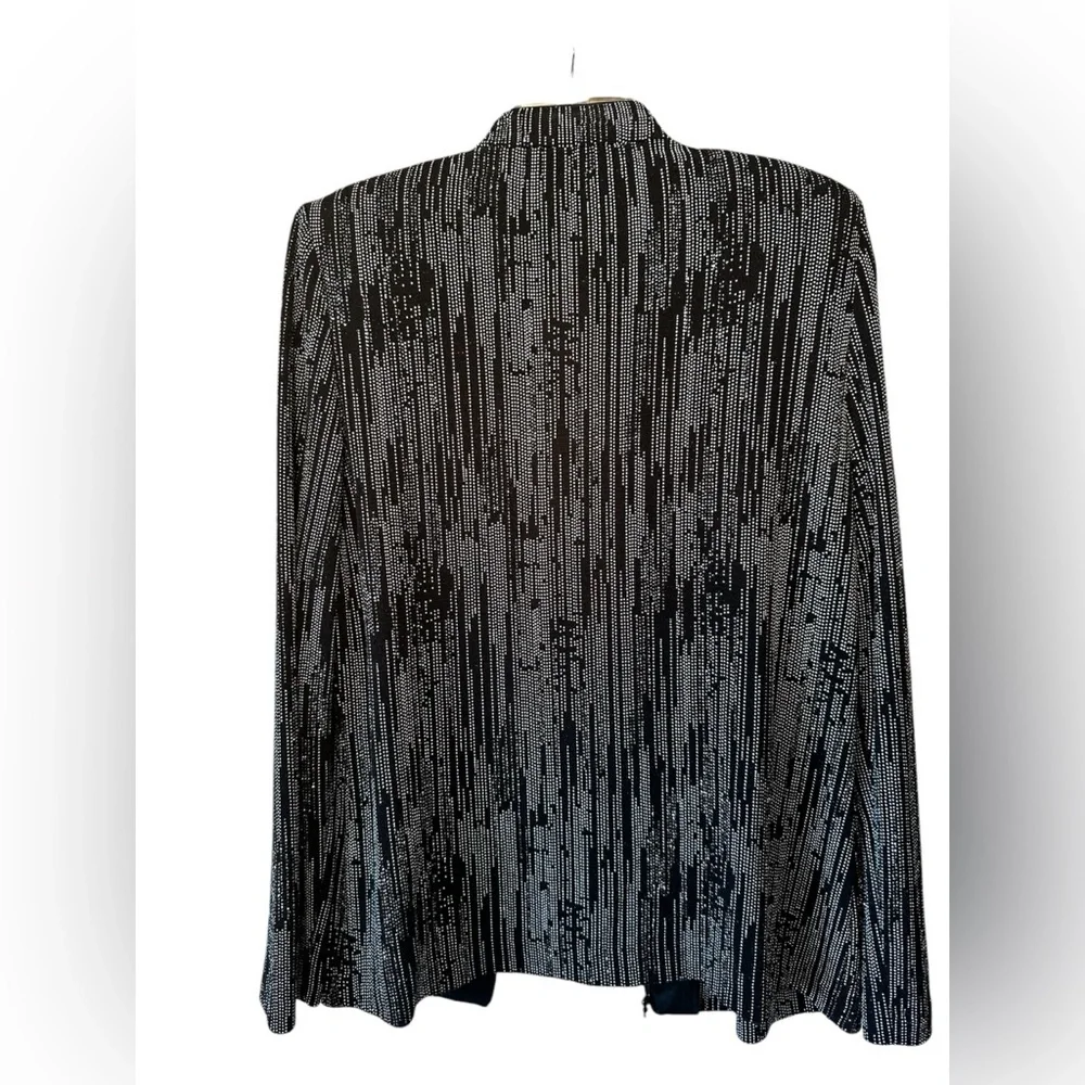 Alex Evenings - Light Weight Black With Silver Sparkle's Formal Zip up